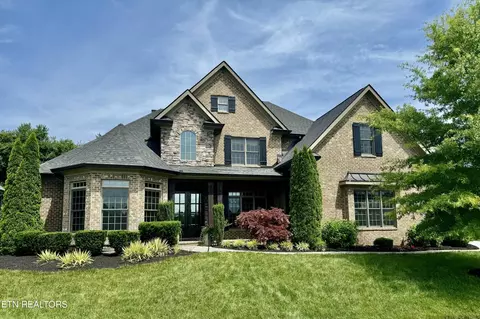12415 Waterslea Ln, Knoxville, TN 37934