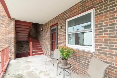 1211 Highland Ave #105, Knoxville, TN 37916