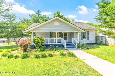 2430 Parkway Dr, Knoxville, TN 37918