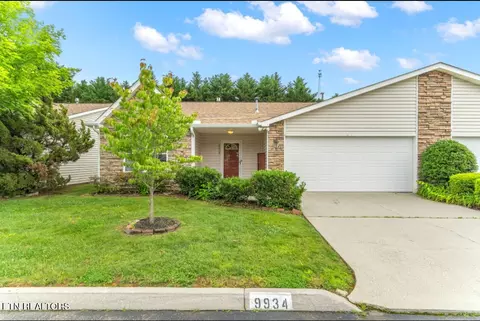 9934 Villa Ridge Way, Knoxville, TN 37932