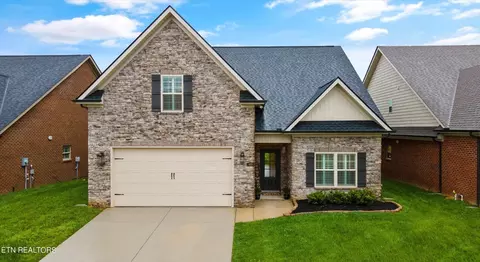 1609 Sugarfield Ln, Knoxville, TN 37932