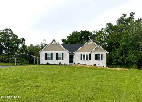 917 Sugarwood Dr, Maryville, TN 37803