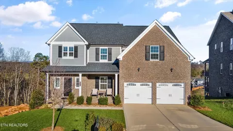11029 Hunters Knoll Ln, Knoxville, TN 37932