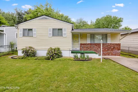 2211 Brice St, Knoxville, TN 37917