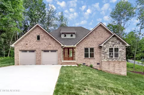 201 Ogana Ln, Loudon, TN 37774
