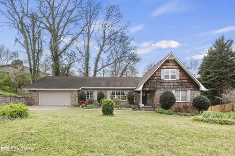 3701 Frostwood Rd, Knoxville, TN 37921