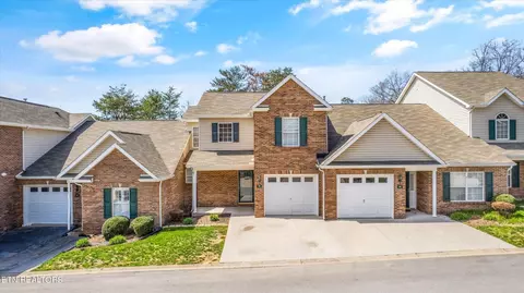7057 La Christa Way, Knoxville, TN 37921
