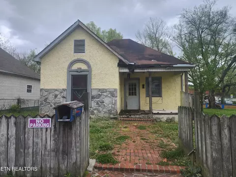 1334 Delaware Ave, Knoxville, TN 37921