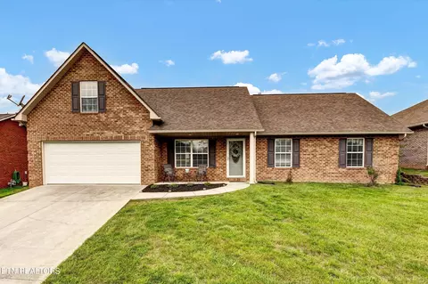 6741 Casa Bella Dr, Knoxville, TN 37918