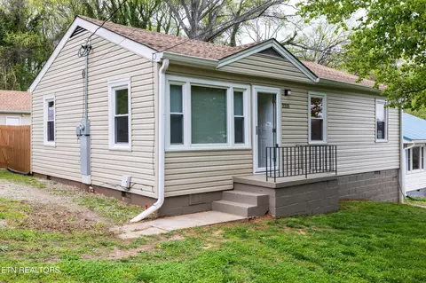 2201 Chester Ave, Knoxville, TN 37915