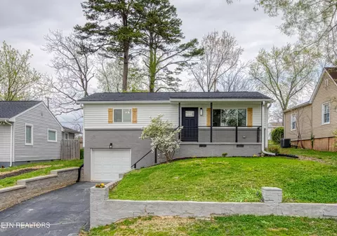 2711 Carson Ave, Knoxville, TN 37917