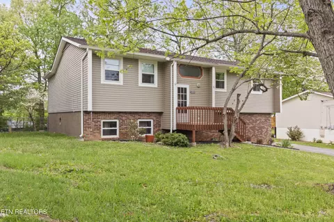 4133 Abercorn Rd, Knoxville, TN 37921