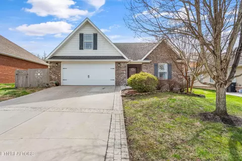 5556 Meadow Wells Dr, Knoxville, TN 37924
