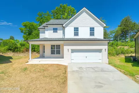 2310 Birch Hollow Ln, Knoxville, TN 37920