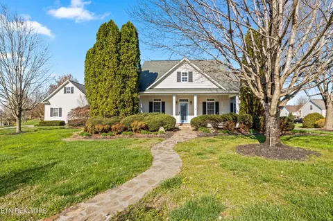 5135 Magic Lantern Dr, Knoxville, TN 37918