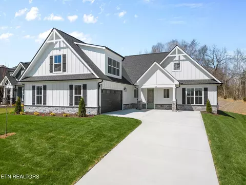 174 Bittersweet Ln, Lenoir City, TN 37771