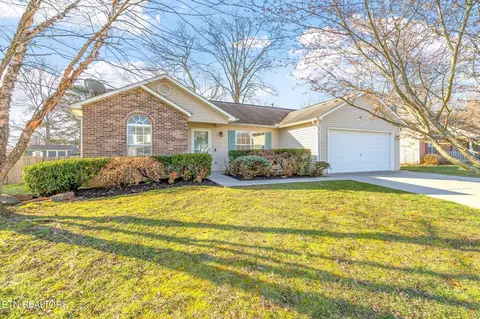 6044 Glenmay Dr, Knoxville, TN 37921
