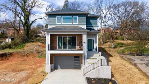 2323 Riverside Dr, Knoxville, TN 37915