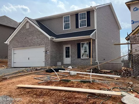 8618 Yellow Aster Rd, Knoxville, TN 37931