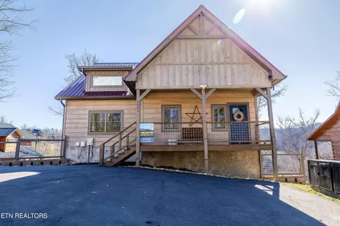 2003 Turkey Creek Way, Sevierville, TN 37862