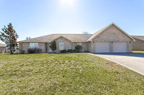 635 Hills Gate Cir, Seymour, TN 37865