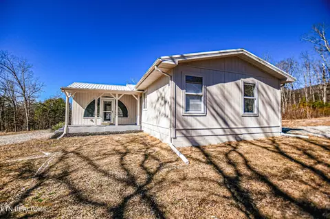 4091 Pleasant Grove Rd, Winfield, TN 37892