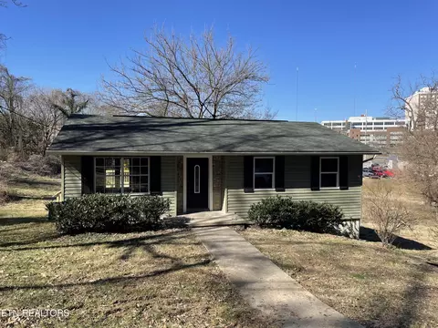 1527 Folsom Ave, Knoxville, TN 37917