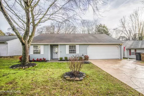 2400 Tori Rd, Knoxville, TN 37923