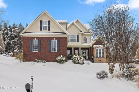 7012 Shady Knoll Ln, Knoxville, TN 37919