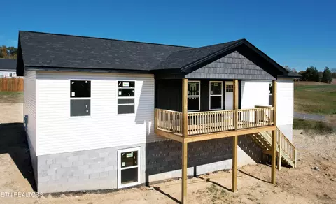 1421 Grandeur Ave, Parrottsville, TN 37843