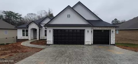 107 Kawga Way, Loudon, TN 37774