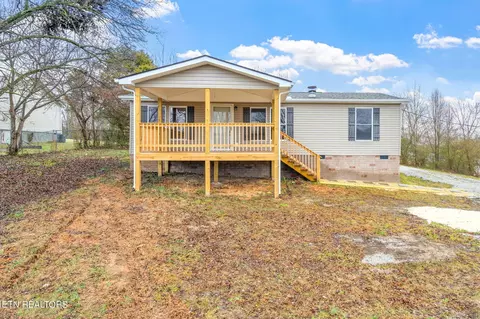 231 Jacksboro Elementary School Rd, Jacksboro, TN 37757