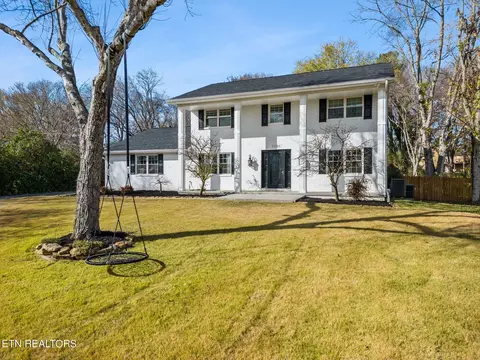 11721 Georgetowne Dr, Knoxville, TN 37934