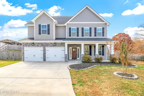 7518 Hedge Rose Ln, Knoxville, TN 37931