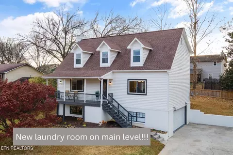 10932 Twin Harbour Dr, Knoxville, TN 37934