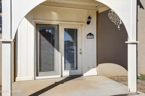 5709 Lyons View Pike #3205, Knoxville, TN 37919
