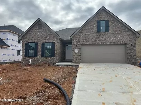 1812 Silver Chapel Dr, Knoxville, TN 37932