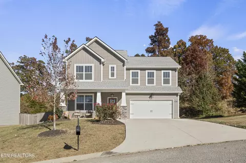 9017 Canfield Ln, Knoxville, TN 37924