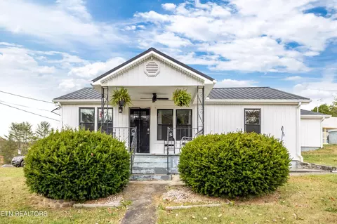 522 Zion Hill Rd, Sevierville, TN 37876