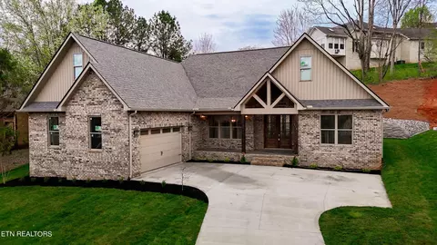 300 Ootsima Way, Loudon, TN 37774