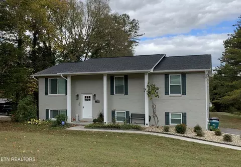 6717 Worthington Ln, Knoxville, TN 37918