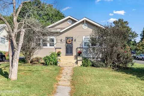 2901 Ramona St, Knoxville, TN 37921
