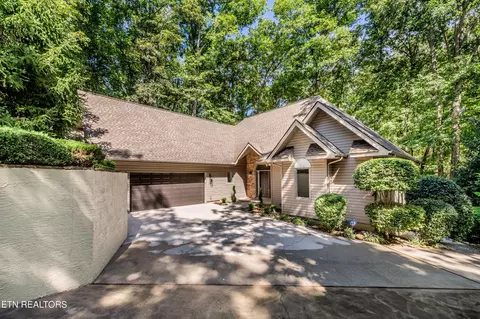 120 Vinita Ln, Loudon, TN 37774