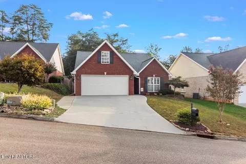 1520 Teton Ln, Knoxville, TN 37922