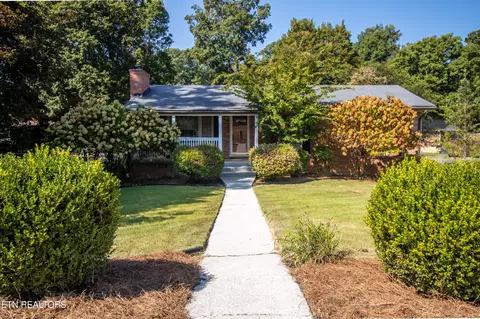 3425 NW Burwood Rd, Knoxville, TN 37921