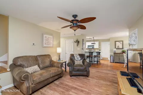 7219 Emerald Heath Rd, Powell, TN 37849 photo 17