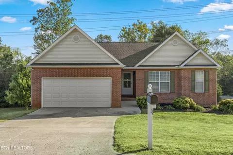 7200 Autumn View Ln, Powell, TN 37849