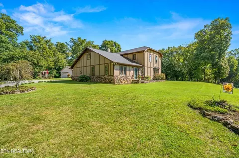 224 S Wooddale Rd, Knoxville, TN 37924