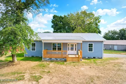 356 Woodlawn Ave, Newport, TN 37821