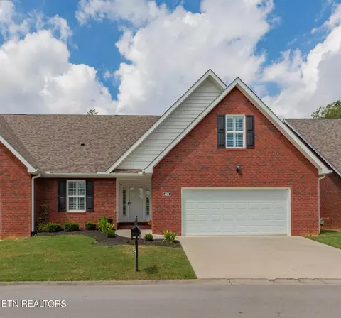 4911 Spring Garden Way, Knoxville, TN 37918